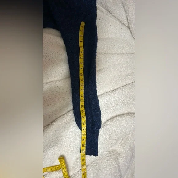 Free People Greta Cardigan Size XL Blue Fuzzy Knit Cropped Boxy Boho Button Up - Picture 8 of 8